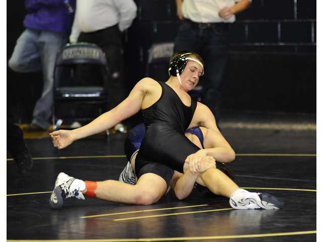 Cats third, Doggs fourth at Wildcat Invitational Cats third, Doggs fourth at Wildcat Invitational