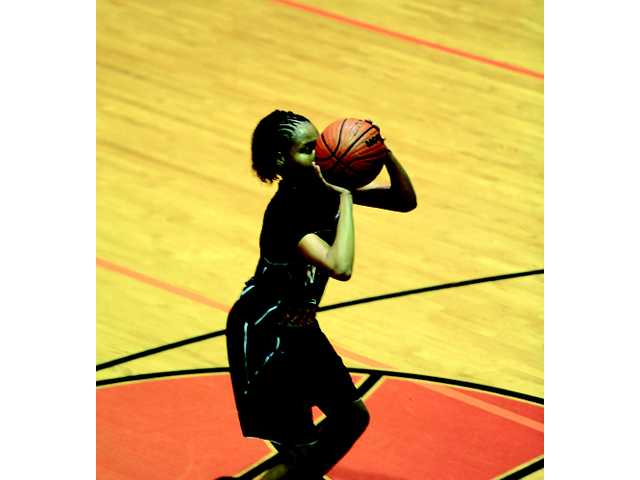 Winder-Barrow girls fall again to physical Lady Jaguars
