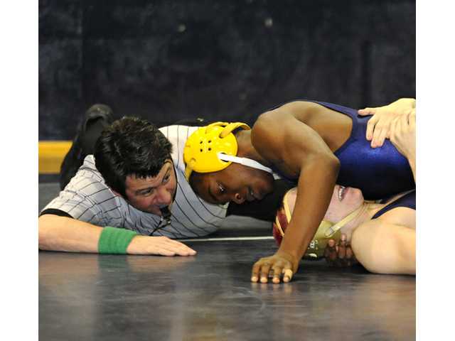Apalachee wrestlers battle at Madison County Apalachee wrestlers battle at Madison County
