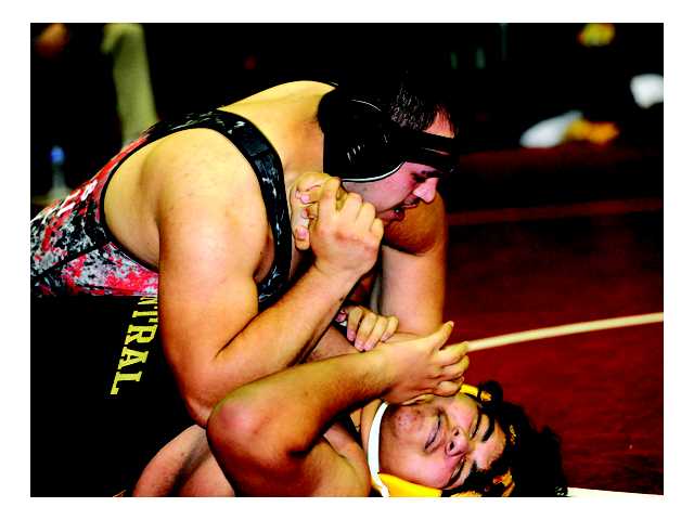 Winder-Barrow wrestlers place at Loganville tourney