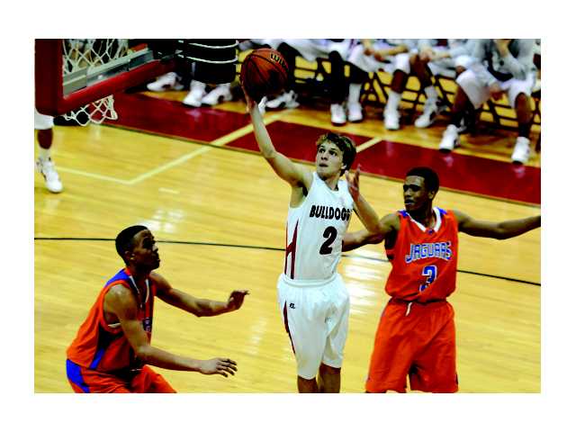 Bulldogg boys expect more wins in region play