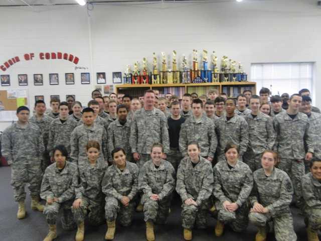 Soldier speaks to cadets Soldier speaks to cadets
