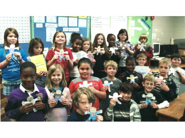Flat Stanley takes trips with classes Flat Stanley takes trips with classes