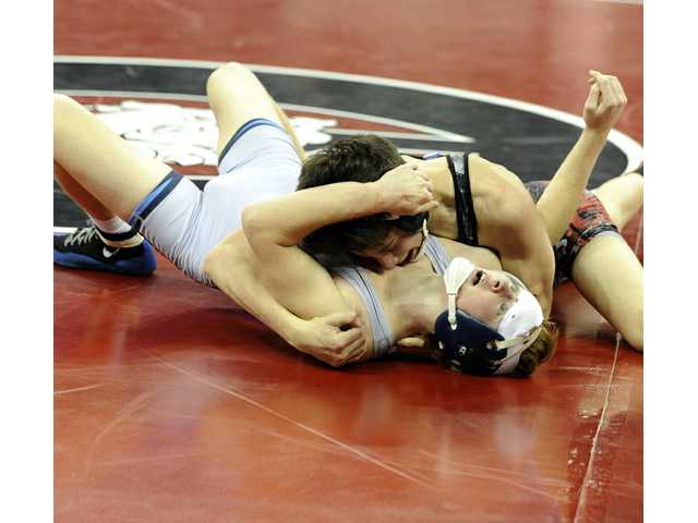 Apalachee's Moore advances to wrestling state finals