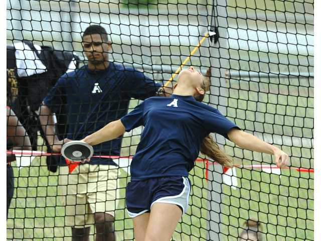 TRACK: Winder-Barrow athletes advance to sectionals