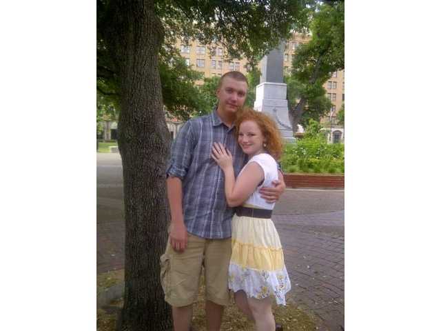 Hammond, Seymour-Parker to wed