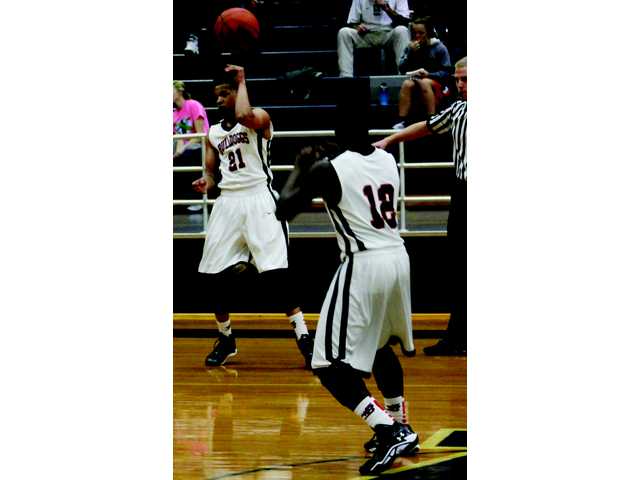 Winder-Barrow men get first win against Raiders Winder-Barrow men get first win against Raiders