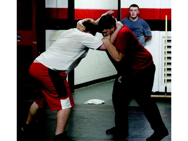Bulldogg wrestling relies on youth to fill vacancies Bulldogg wrestling relies on youth to fill vacancies