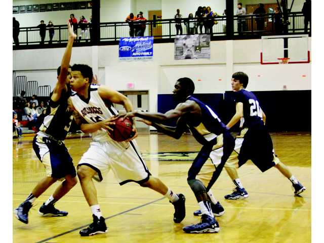 Wildcats survive early onslaught in Friday contest with the Doggs Wildcats survive early onslaught in Friday contest with the Doggs