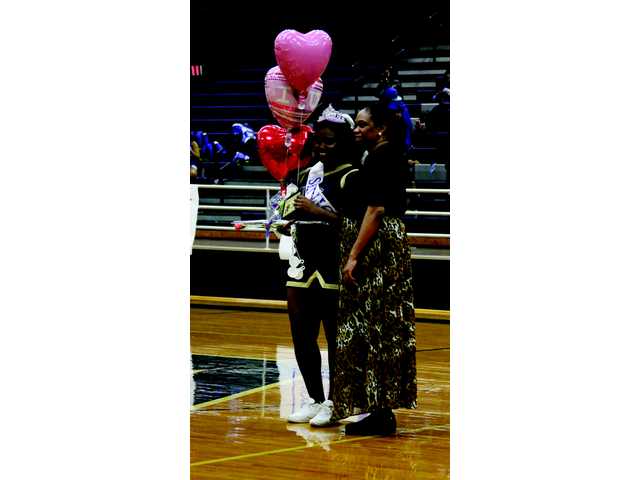 PHOTO SPECIAL: Apalachee celebrates Senior Night PHOTO SPECIAL: Apalachee celebrates Senior Night