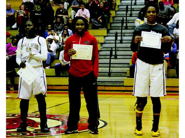 Three Barrow hoops athletes honored by Region 8-AAAAA Three Barrow hoops athletes honored by Region 8-AAAAA