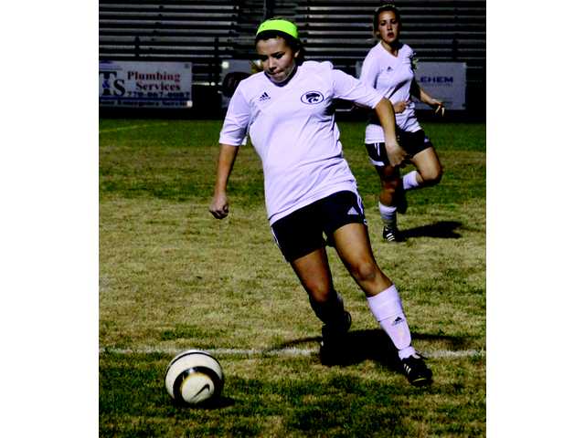 Lady Wildcats take lumps in dire loss Lady Wildcats take lumps in dire loss