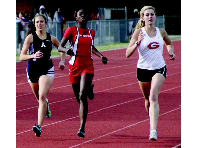 Wildcat track does well at region meet Wildcat track does well at region meet