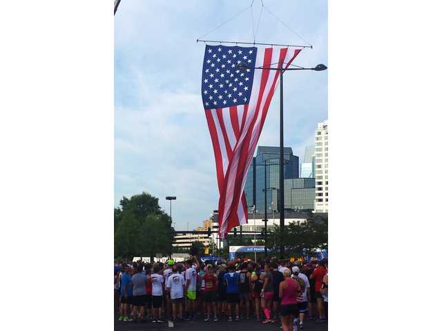 PHOTO GALLERY: Barrow Runs the Peachtree PHOTO GALLERY: Barrow Runs the Peachtree