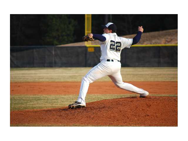 Wildcats out-dueled in 9 innings