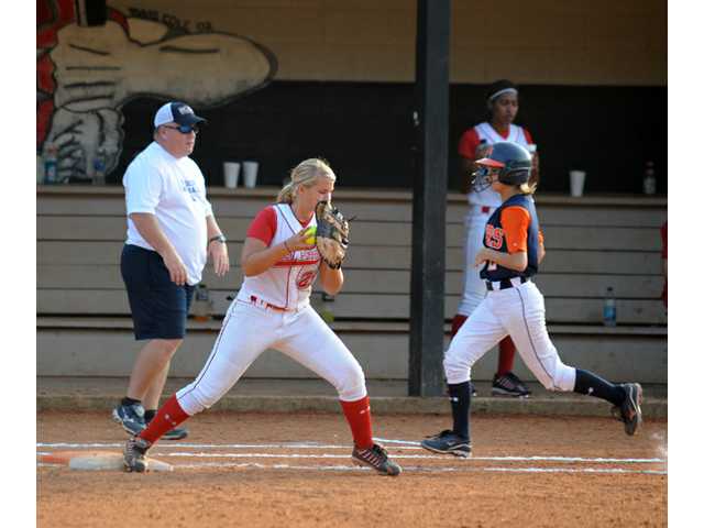 Lady Doggs defeated