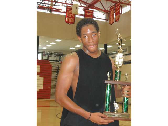 Winder All-Stars win SRO basketball tourney