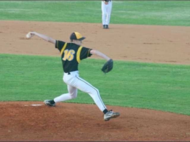 RHHS teams knocked from playoffs
