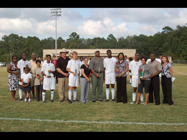 Highlanders win first senior game