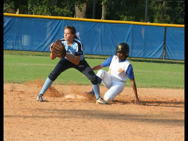 Lady Wildcats claw Lady Tigers