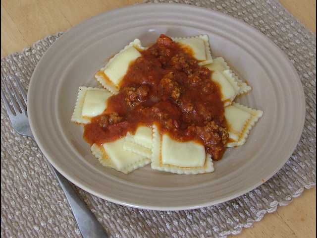 Ravioli with meat sauce