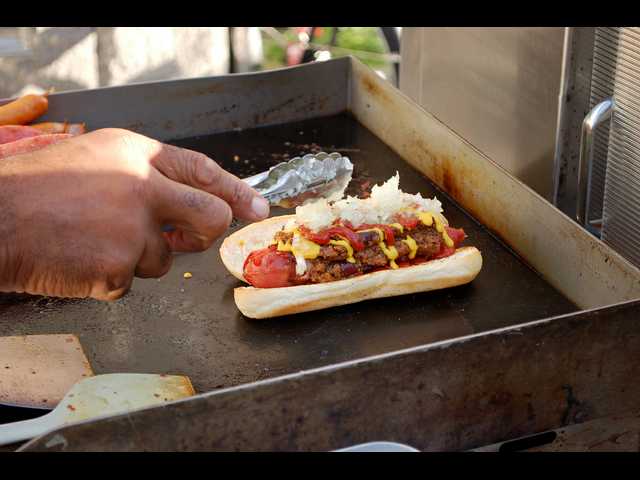 Beer Chili Dogs