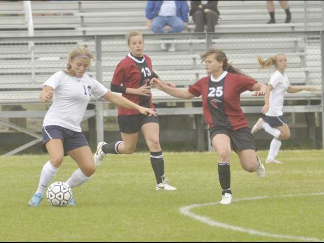 Lady Rebels lock up fourth spot