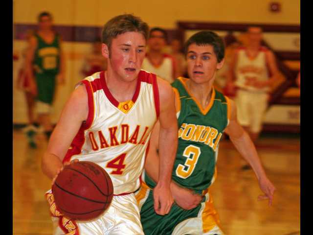 Mustang Varsity Hoopsters On The Rise