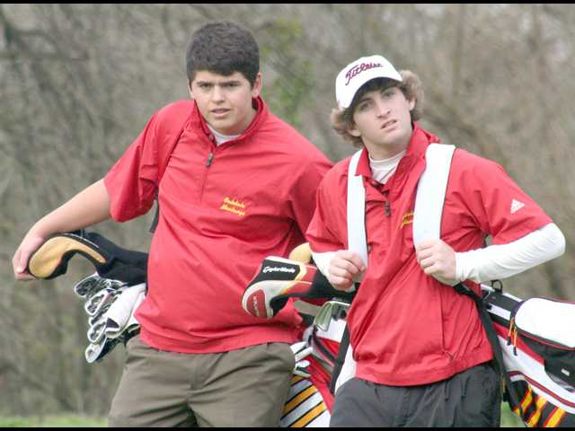 Oakdale Linksters Ready For Big Season