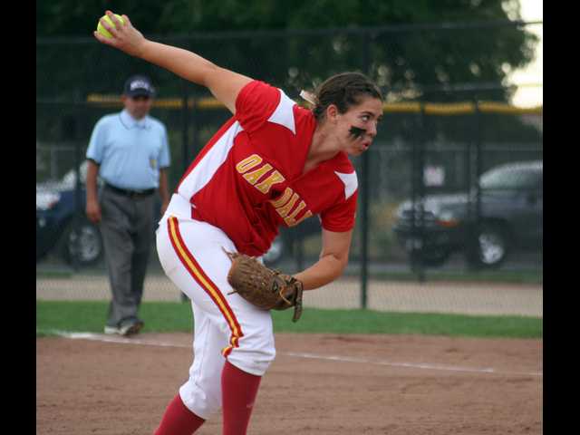 Lady Mustangs Go 2-2 In Softball Playoffs