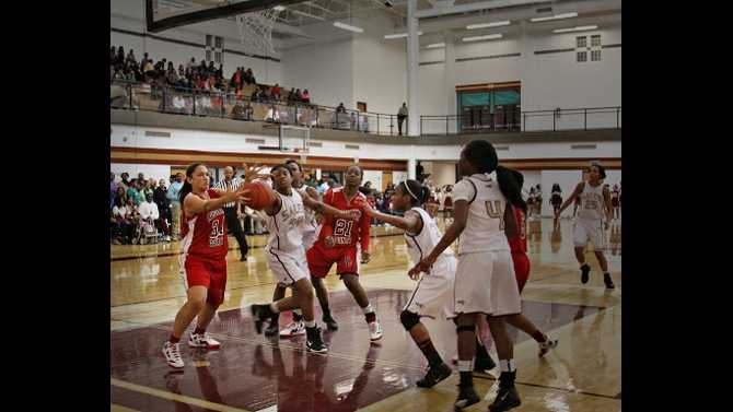 Wilson leads Bulldogs over Salem