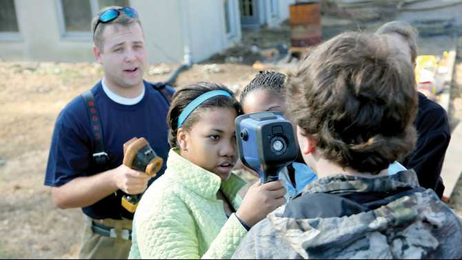 RCA students get hands on lessons in firefighting