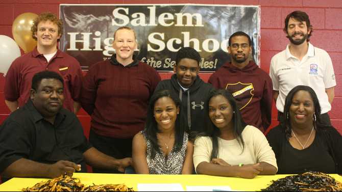 Salem soccer sisters head to Alabama