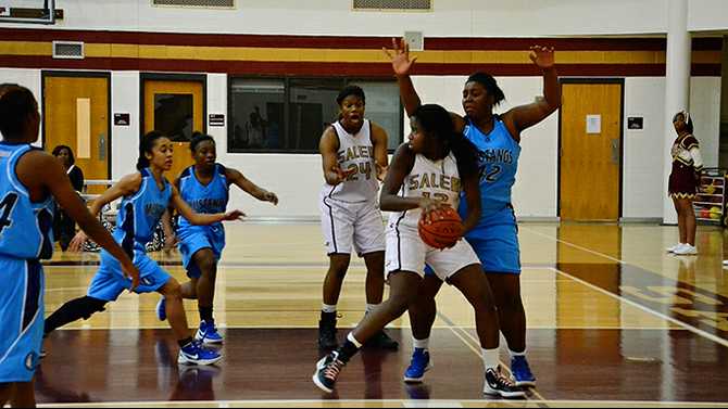 Salem basketball returns