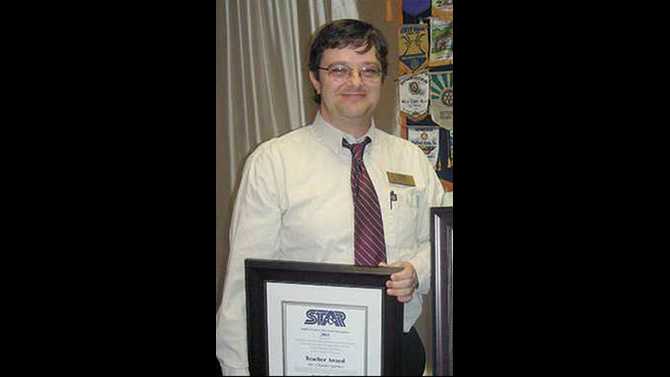 Magnet teacher chosen as Star94 'Teachers Make a Difference' award winner