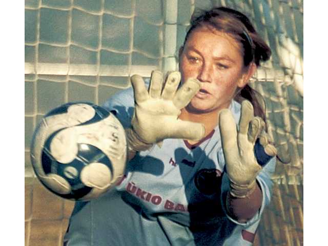 West Ranch girls soccer: Keeper in the rough 