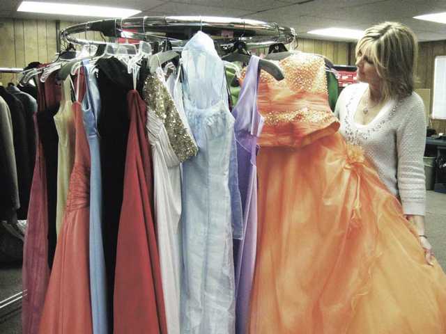 ‘Project Prom’ offers dream dresses