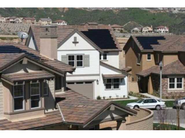 Lennar sees 62 percent drop in revenue for first quarter
