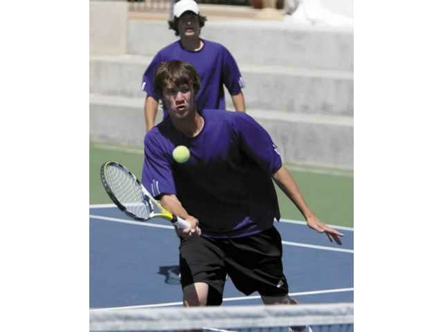 Canyon freshman takes league title from No. 1 senior