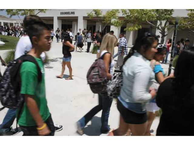 Hart district kicks off summer school