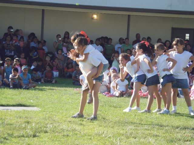 It’s ‘Greased Lightning’ at Newhall Elementary 