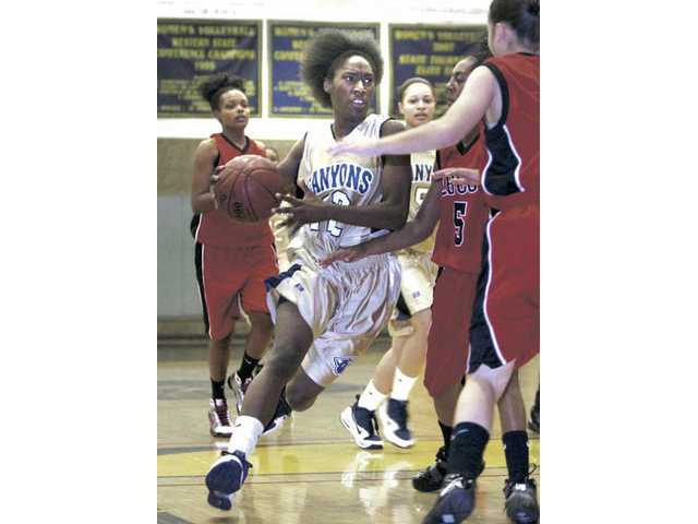 COC eliminates unsavory taste: women's hoops beats LBCC