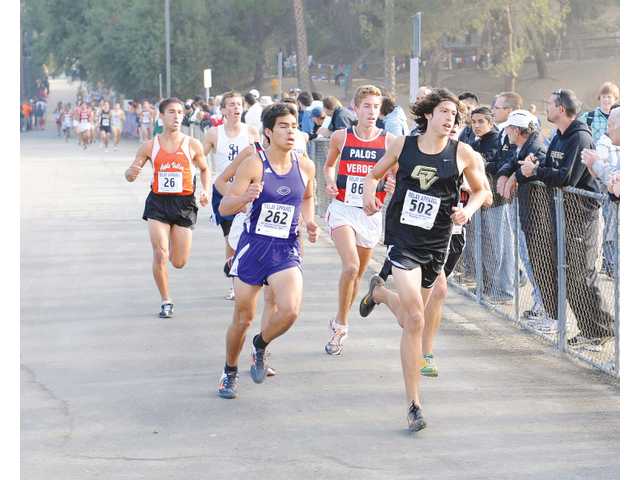 Boys and Girls Cross Country: Five for Fresno