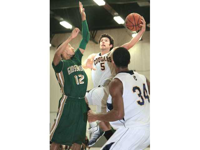 COC men's basketball: Cougars get valuable win