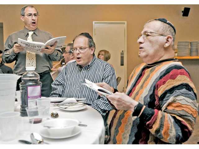 Local congregation hosts Passover Seder dinner