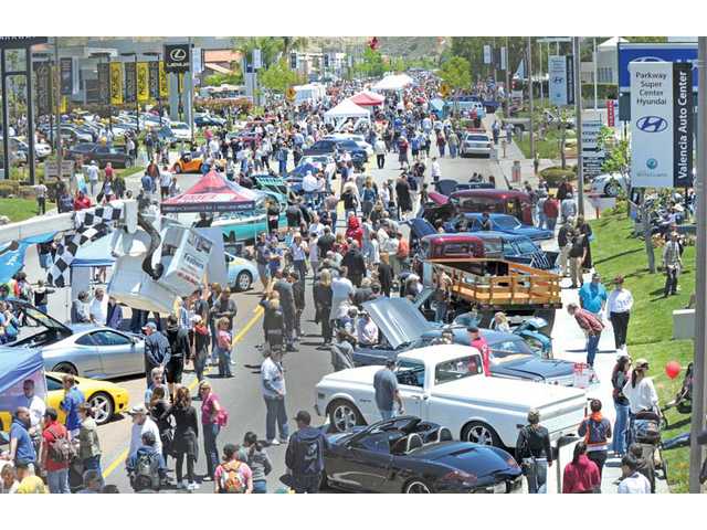 Gourmet Food Truck Festival and Classic Car Show rolls onto Creekside