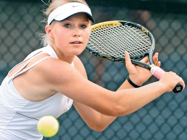 Foothill girls tennis: Gritty victory