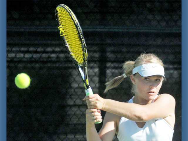 Foothill tennis: Wildcats take a giant step