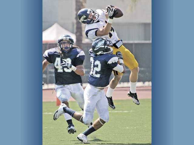 COC football: Smashmouth battle in store