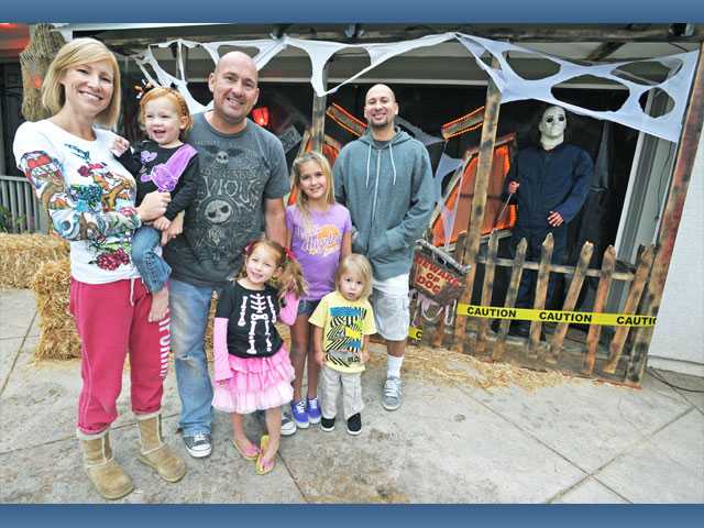 The family that haunts together